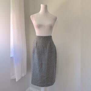 Vintage ‘90s Ann Taylor Black & White Houndstooth Print Pencil Midi Skirt